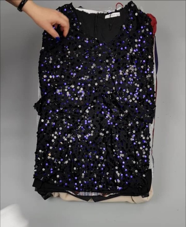 Фотография  582 - LPP Spring mix#20 кг, ЛОТ №3512 оптом в Чебоксарах и Чувашской Республике