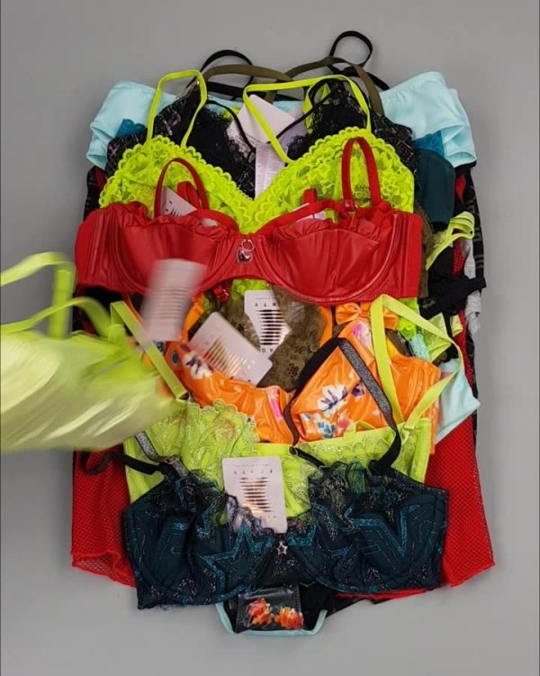 Фотография  749 - Нижнее белье Savage#57 шт, ЛОТ №4043 оптом в Чебоксарах и Чувашской Республике