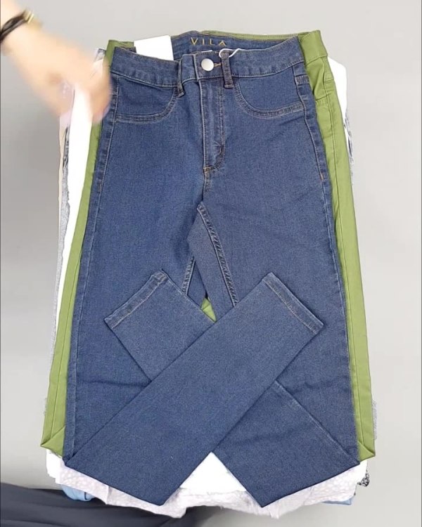 Фотография  240 - VILA Summer mix#15 кг, ЛОТ №4356 оптом в Чебоксарах и Чувашской Республике