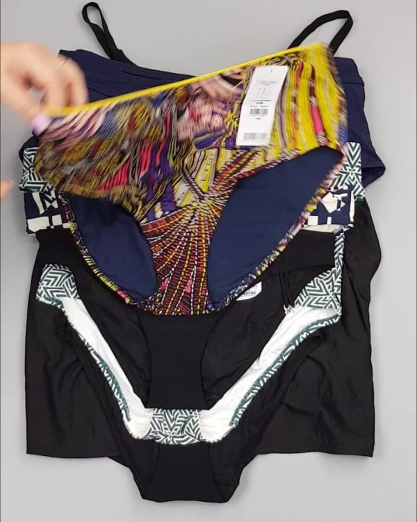 Фотография  503 - Купальники Chantelle#30 шт, ЛОТ №4410 оптом в Чебоксарах и Чувашской Республике