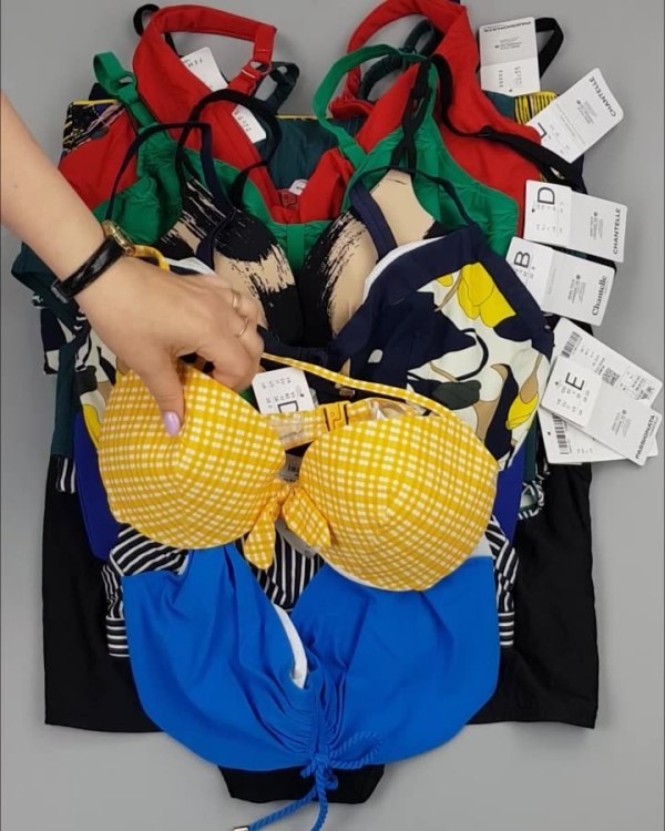 Фотография  725 - Купальники Chantelle#30 шт, ЛОТ №4410 оптом в Чебоксарах и Чувашской Республике