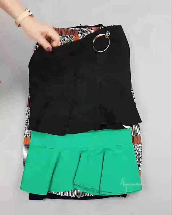 Фотография  828 - Юбки Корея#20 шт, ЛОТ №5061 оптом в Чебоксарах и Чувашской Республике