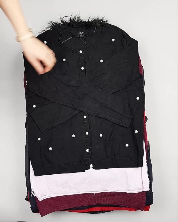 Фотография  664 - OVS Winter м/ж mix#15 кг, ЛОТ №5412 оптом в Чебоксарах и Чувашской Республике