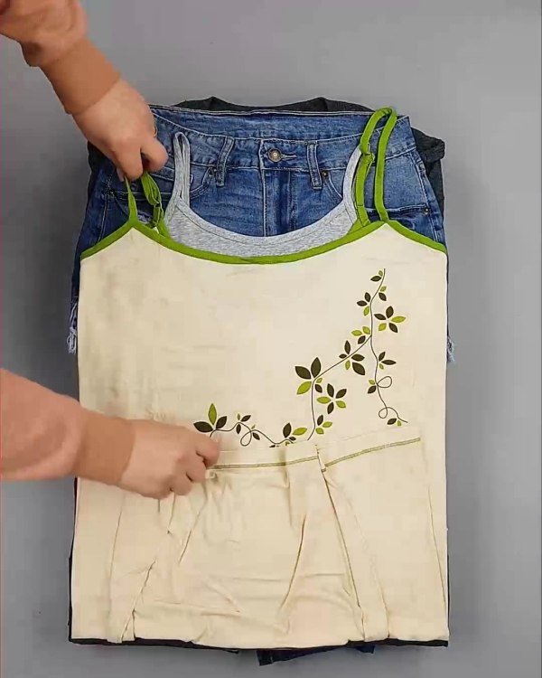 Фотография  423 - Англия СТОК лето#15 кг, ЛОТ №6004 оптом в Чебоксарах и Чувашской Республике