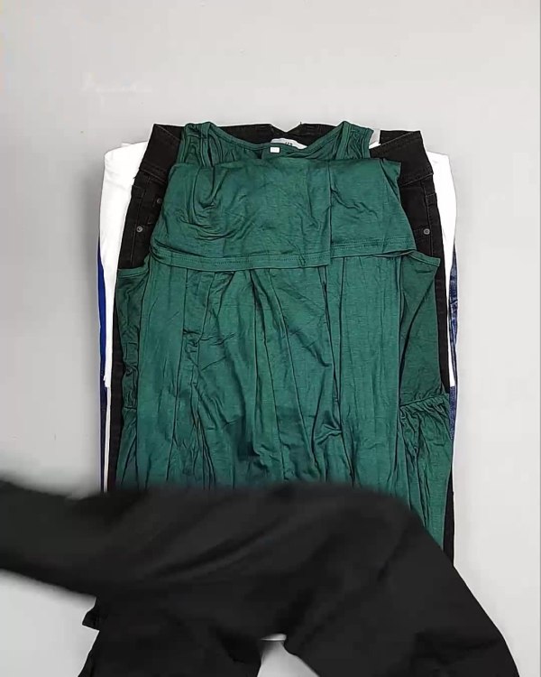 Фотография  453 - Англия СТОК лето#15 кг, ЛОТ №6005 оптом в Чебоксарах и Чувашской Республике