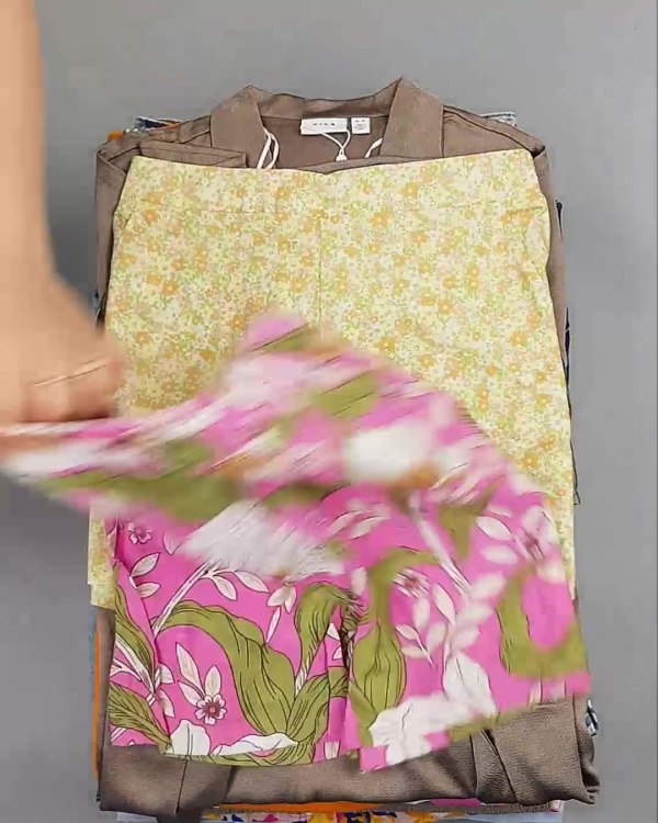 Фотография  441 - BESTSELLER WOMEN Summer mix#15 кг, ЛОТ №6019 оптом в Чебоксарах и Чувашской Республике