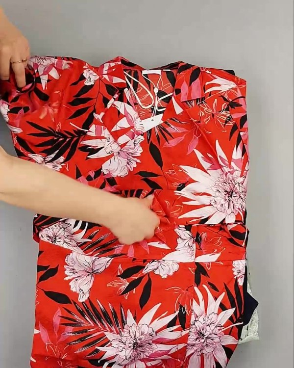 Фотография  452 - BESTSELLER WOMEN Summer mix#15 кг, ЛОТ №6020 оптом в Чебоксарах и Чувашской Республике