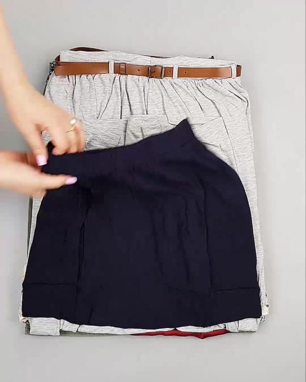 Фотография  962 - Юбки Bestseller 44#5 кг, ЛОТ №6120 оптом в Чебоксарах и Чувашской Республике