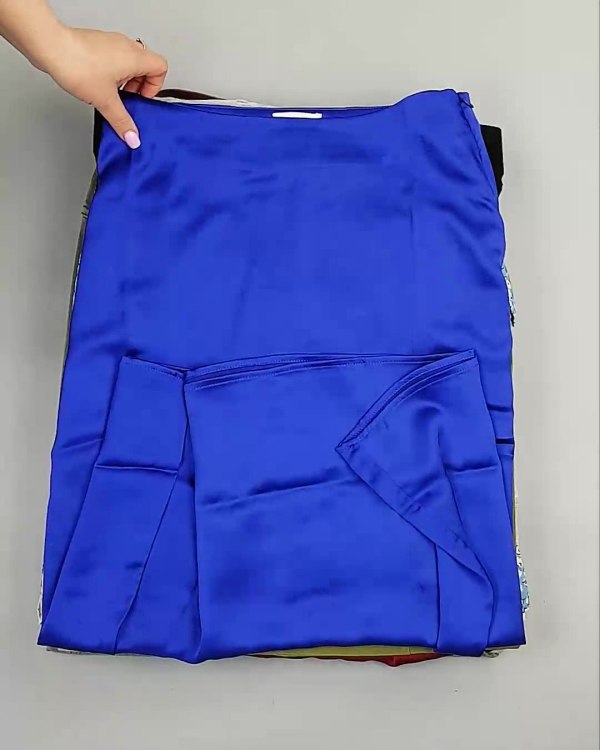 Фотография  571 - Юбки Bestseller 44#5 кг, ЛОТ №6120 оптом в Чебоксарах и Чувашской Республике