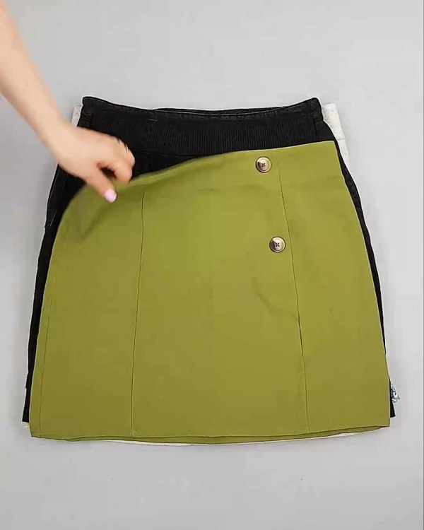 Фотография  126 - Юбки Bestseller 44#5 кг, ЛОТ №6121 оптом в Чебоксарах и Чувашской Республике