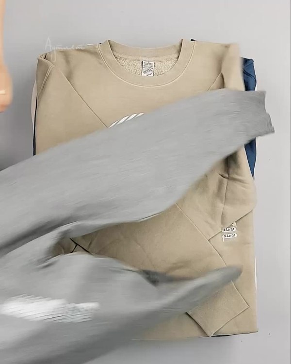 Фотография  958 - Толстовки СТОК CAN#15 кг, ЛОТ №6268 оптом в Чебоксарах и Чувашской Республике