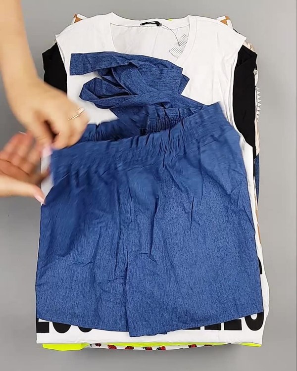 Фотография  581 - CALZEDONIA лето mix#50 шт, ЛОТ №6366 оптом в Чебоксарах и Чувашской Республике