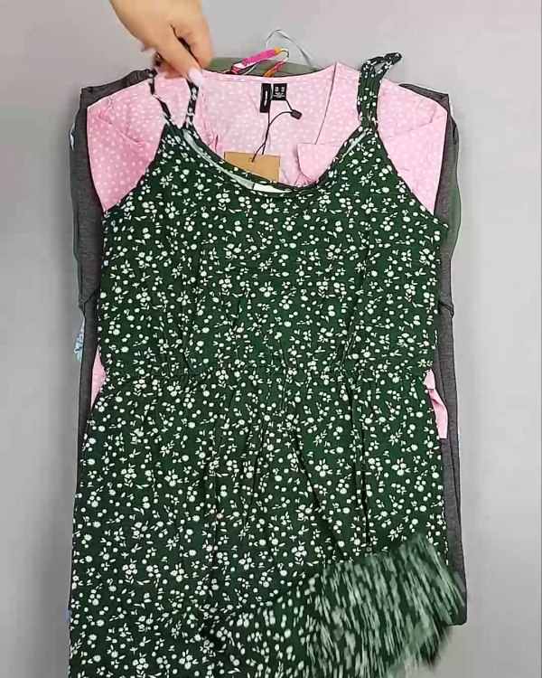 Фотография  575 - Платья Bestseller 44#5 кг, ЛОТ №6538 оптом в Чебоксарах и Чувашской Республике