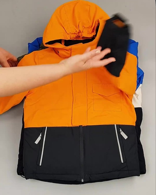 Фотография  749 - Верхняя одежда TCM kids 074#7 кг, ЛОТ №6681 оптом в Чебоксарах и Чувашской Республике