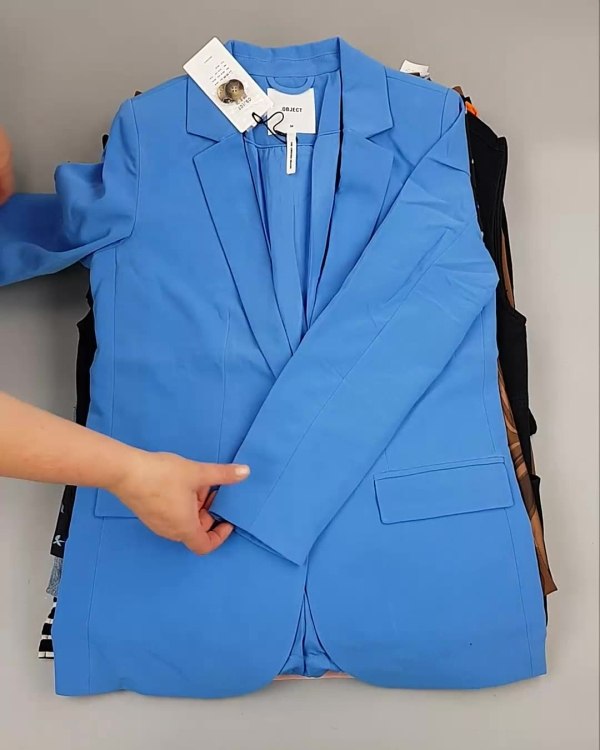 Фотография  405 - ДАНИЯ Summer mix 24#15 кг, ЛОТ №6730 оптом в Чебоксарах и Чувашской Республике