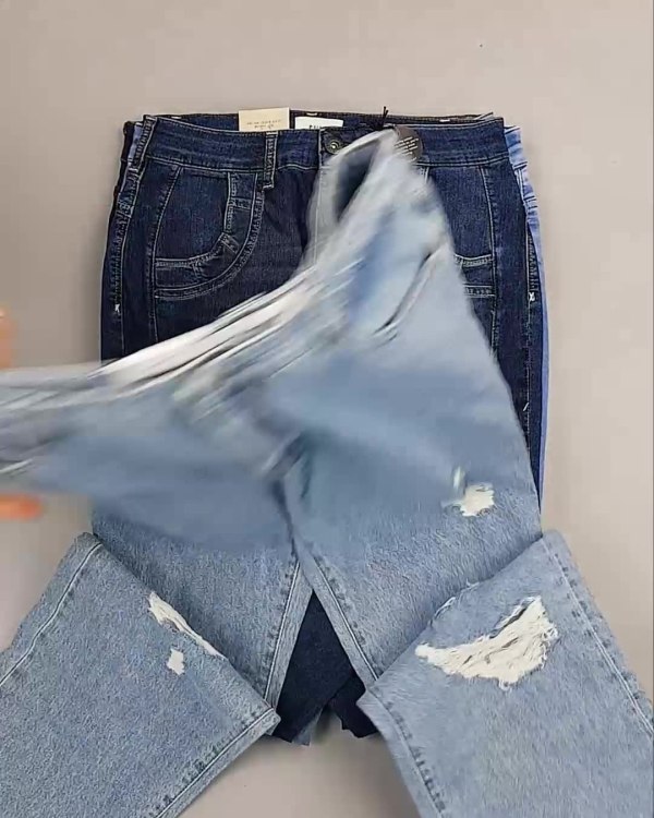 Фотография  781 - Джинсы женские Дания#10 кг, ЛОТ №6762 оптом в Чебоксарах и Чувашской Республике