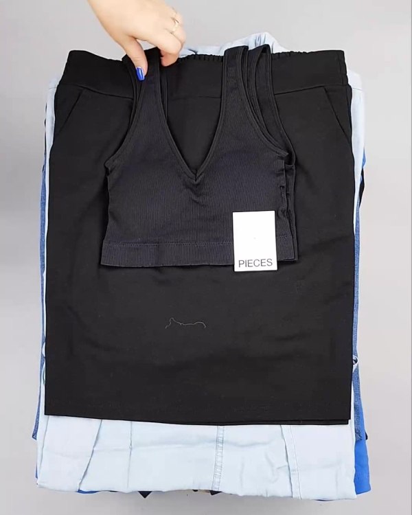 Фотография  367 - DK+Bestseller Winter mix 064#15 кг, ЛОТ №6896 оптом в Чебоксарах и Чувашской Республике