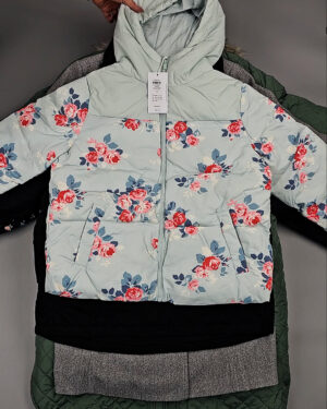 Фотография  828 - Верхняя одежда VILA#10 кг, ЛОТ №6823 оптом в Чебоксарах и Чувашской Республике