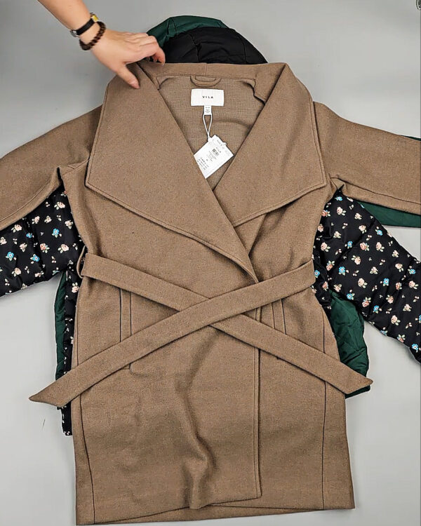 Фотография  144 - Верхняя одежда VILA#10 кг, ЛОТ №6824 оптом в Чебоксарах и Чувашской Республике