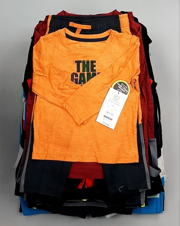 Фотография  942 - Спортивные костюмы дети CAN#6 кг оптом в Чебоксарах и Чувашской Республике