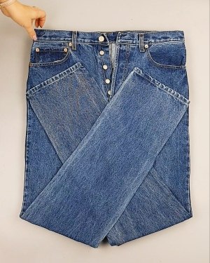 Фотография  351 - Джинсы LEVIS муж #7,5 кг, ЛОТ №7013 оптом в Чебоксарах и Чувашской Республике