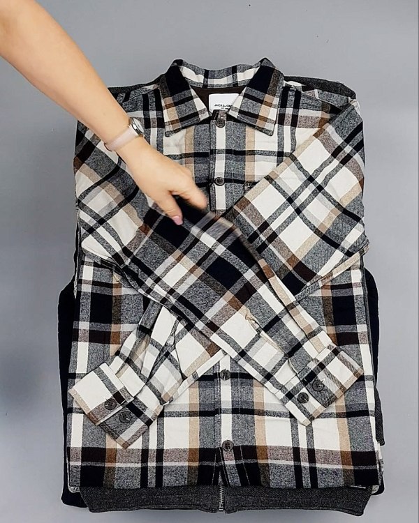 Фотография  821 - JACK JONES men mix 104#18 кг, ЛОТ №7043 оптом в Чебоксарах и Чувашской Республике