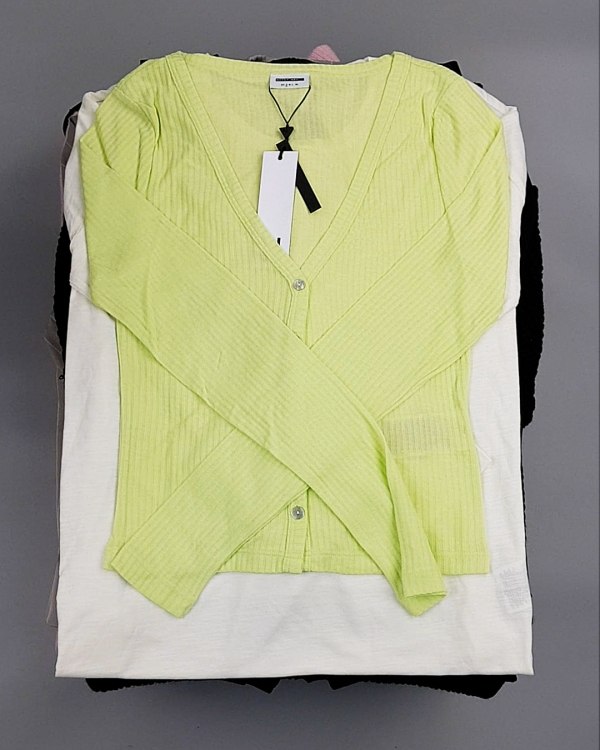 Фотография  373 - NOISY MAY Winter mix 104#15 кг, ЛОТ №7140 оптом в Чебоксарах и Чувашской Республике