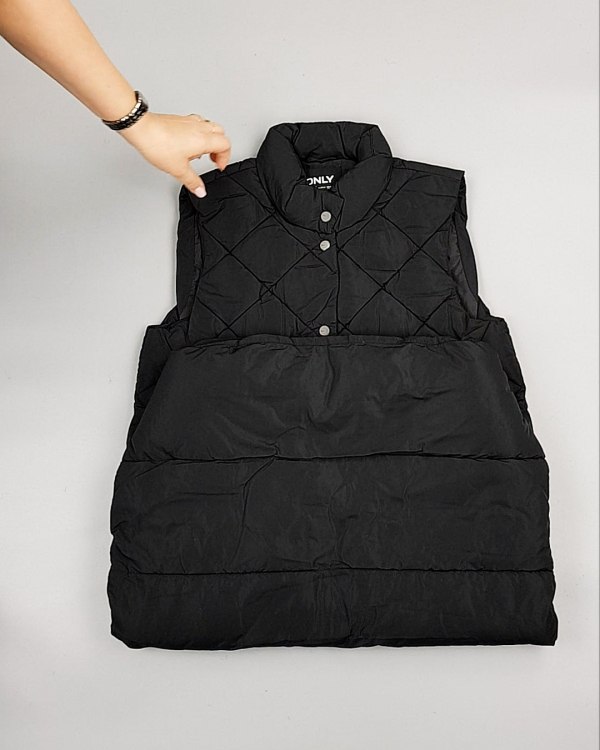 Фотография  289 - Верхняя одежда ONLY 104#10 кг, ЛОТ №7196 оптом в Чебоксарах и Чувашской Республике