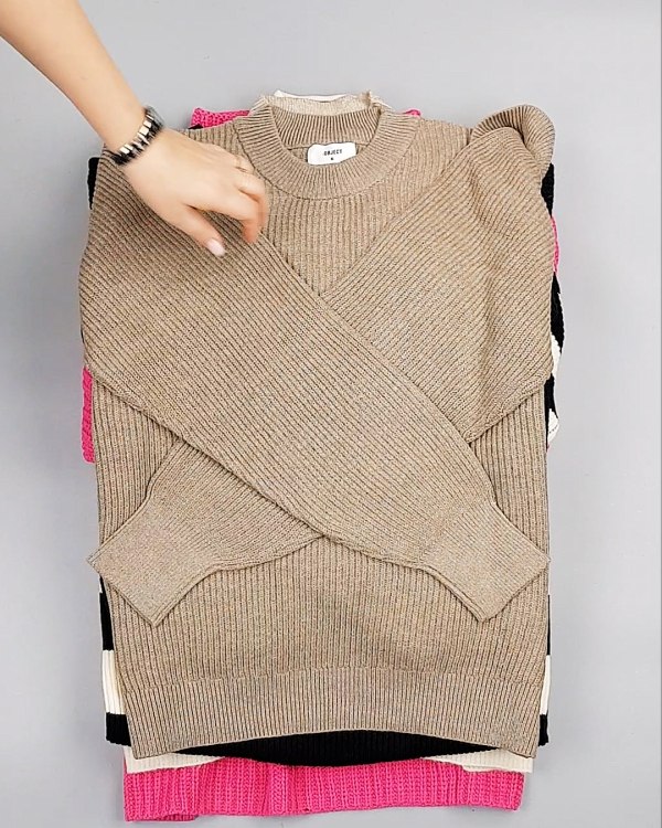 Фотография  766 - Джемпера Bestseller 104#7 кг, ЛОТ №7227 оптом в Чебоксарах и Чувашской Республике