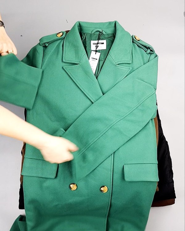 Фотография  530 - Верхняя одежда BESTSELLER Дания 104#10 кг, ЛОТ №7267 оптом в Чебоксарах и Чувашской Республике