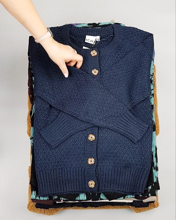 Фотография  823 - ICHI Winter mix 104#15 кг, ЛОТ №7163 оптом в Чебоксарах и Чувашской Республике