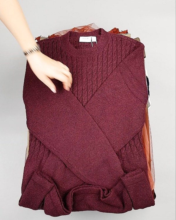 Фотография  556 - VILA Winter mix 104#15 кг, ЛОТ №7208 оптом в Чебоксарах и Чувашской Республике