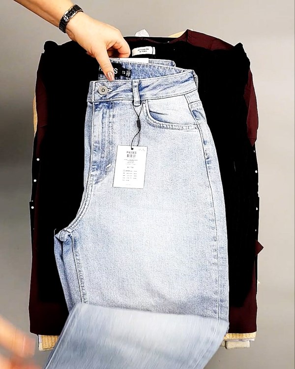 Фотография  635 - Bestseller Winter mix 104#15 кг, ЛОТ №7306 оптом в Чебоксарах и Чувашской Республике