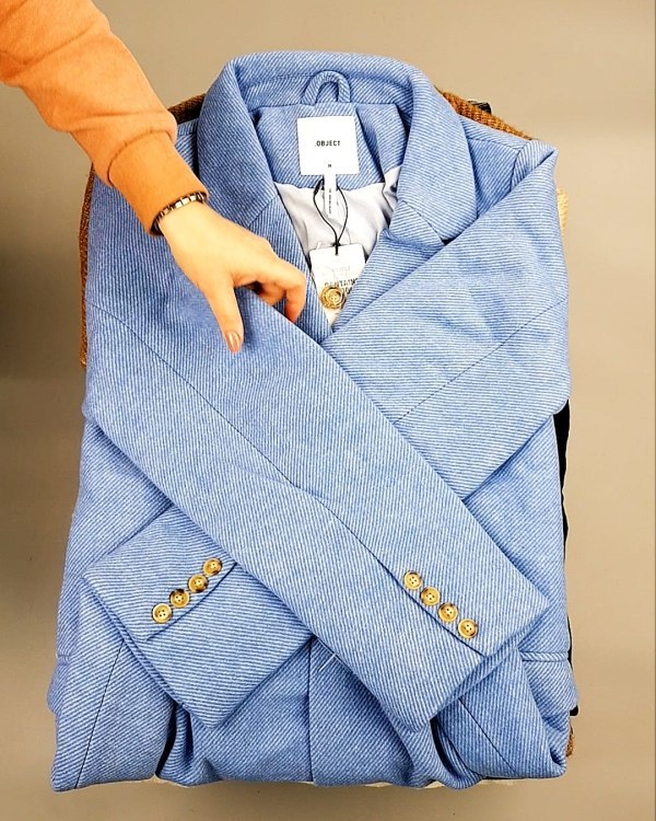 Фотография  384 - Bestseller Winter В mix 114#15 кг, ЛОТ №7372 оптом в Чебоксарах и Чувашской Республике