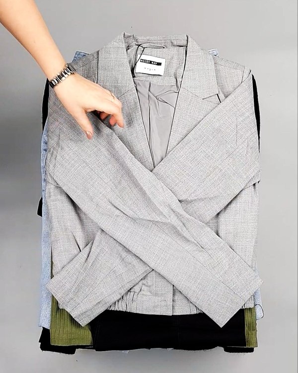 Фотография  187 - Bestseller Winter mix 104#15 кг, ЛОТ №7347 оптом в Чебоксарах и Чувашской Республике