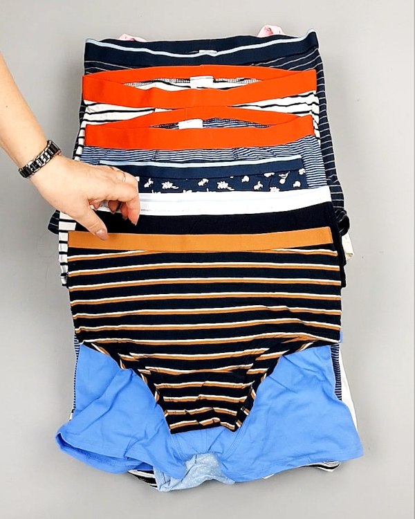 Фотография  824 - Нижнее белье TCM Kids 074#5 кг, ЛОТ №7395 оптом в Чебоксарах и Чувашской Республике