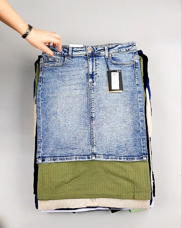 Фотография  669 - Bestseller Winter mix 104#15 кг, ЛОТ №7343 оптом в Чебоксарах и Чувашской Республике