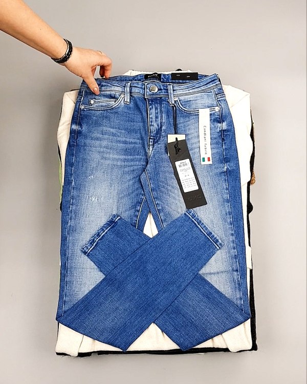 Фотография  856 - Bestseller Winter mix 104#15 кг, ЛОТ №7344 оптом в Чебоксарах и Чувашской Республике