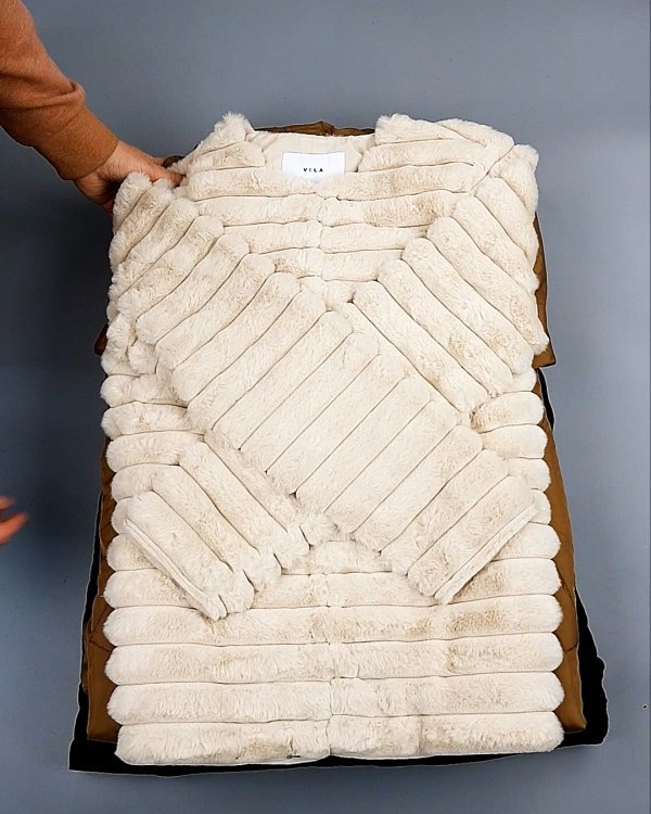 Фотография  480 - Bestseller Winter В mix 114#15 кг, ЛОТ №7374 оптом в Чебоксарах и Чувашской Республике