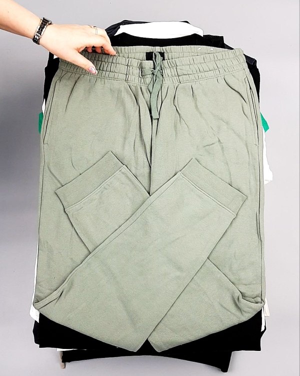 Фотография  975 - 12191 H&M mix textil 1224#25 кг, ЛОТ №7489 оптом в Чебоксарах и Чувашской Республике