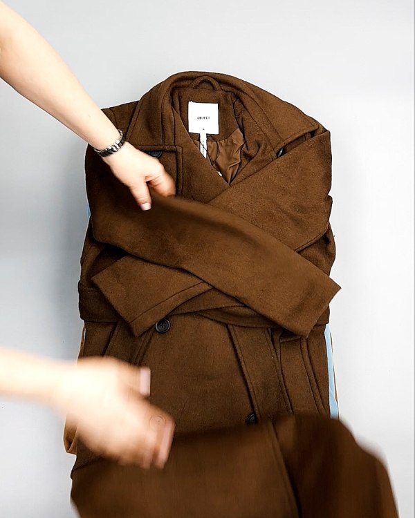 Фотография  932 - Пальто Bestseller 104#10,5 кг, ЛОТ №7559 оптом в Чебоксарах и Чувашской Республике