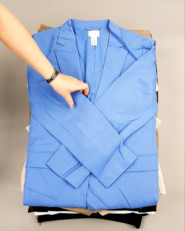 Фотография  422 - 12191 H&M mix textil 1224#25 кг, ЛОТ №7489 оптом в Чебоксарах и Чувашской Республике