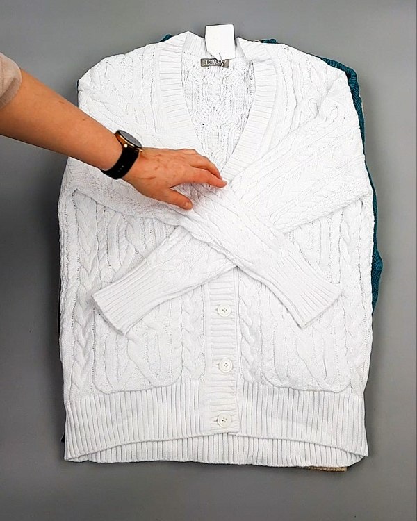 Фотография  676 - Джемпера СТОК CAN 084#7 кг оптом в Чебоксарах и Чувашской Республике