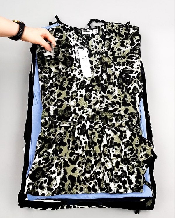 Фотография  941 - Платья Bestseller Summer 104#5 кг, ЛОТ №7701 оптом в Чебоксарах и Чувашской Республике