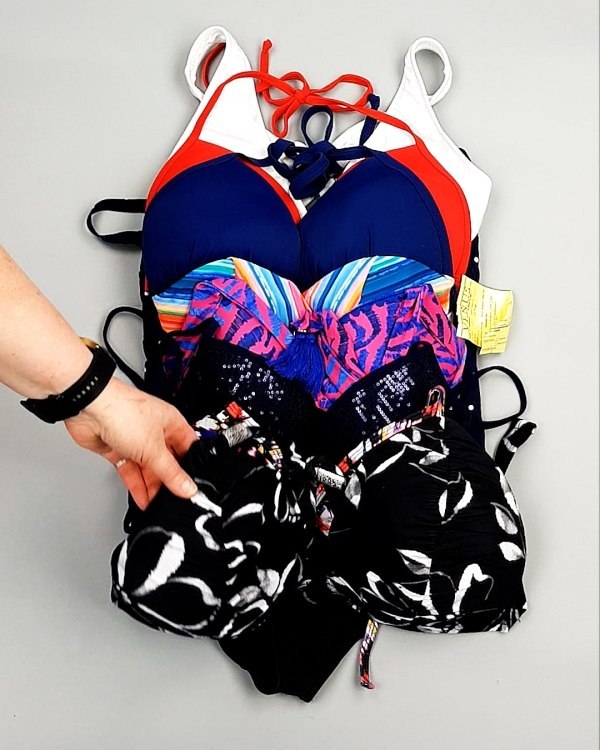 Фотография  834 - Купальники СТОК CAN 124#5 кг, ЛОТ №7690 оптом в Чебоксарах и Чувашской Республике