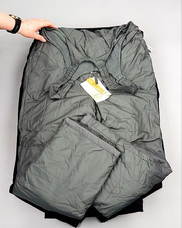 Фотография  604 - Штаны горнолыжные м/ж AMAZON 015#5,45 кг, ЛОТ №7787 оптом в Чебоксарах и Чувашской Республике