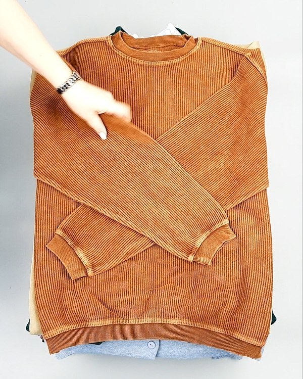 Фотография  473 - SWEATSHIRT CAN 084#10 кг, ЛОТ №7620 оптом в Чебоксарах и Чувашской Республике