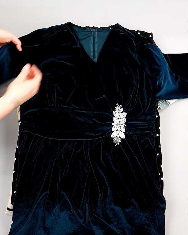 Фотография  717 - Платья СТОК CAN зима 084#7 кг, ЛОТ №7695 оптом в Чебоксарах и Чувашской Республике