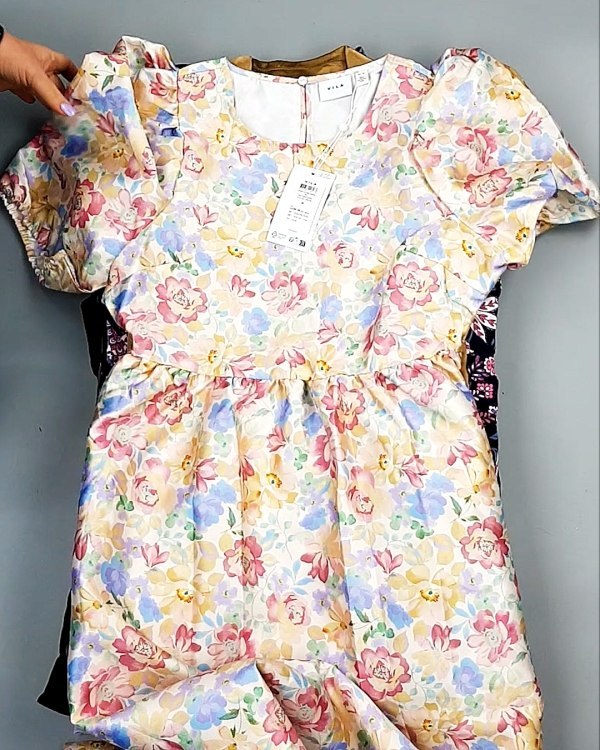 Фотография  891 - Платья VILA Summer 104#5 кг, ЛОТ №7837 оптом в Чебоксарах и Чувашской Республике