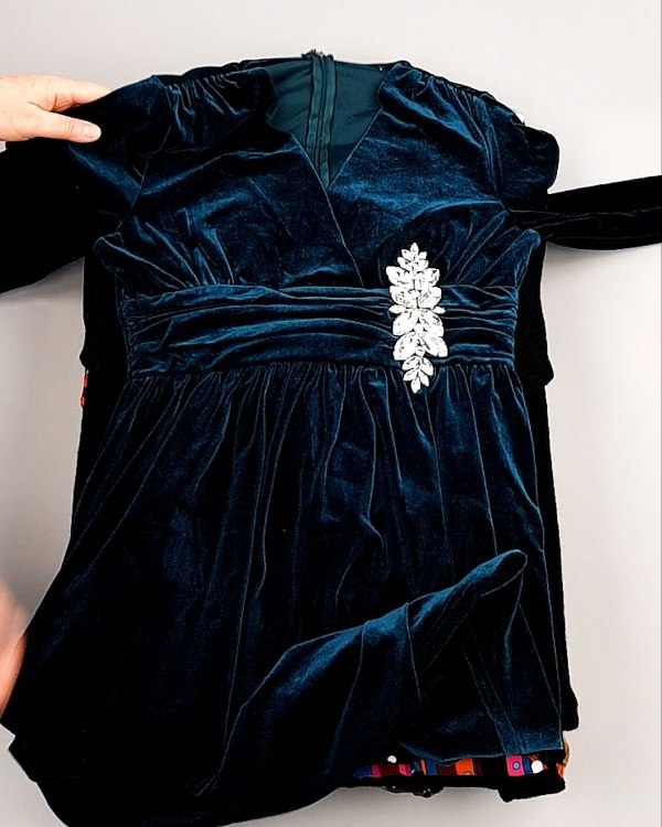 Фотография  702 - Платья СТОК CAN зима 084#7 кг, ЛОТ №7825 оптом в Чебоксарах и Чувашской Республике